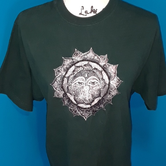 5/25. Shangri-La Forest Green Sun Tee Shirt - Picture 2 of 8